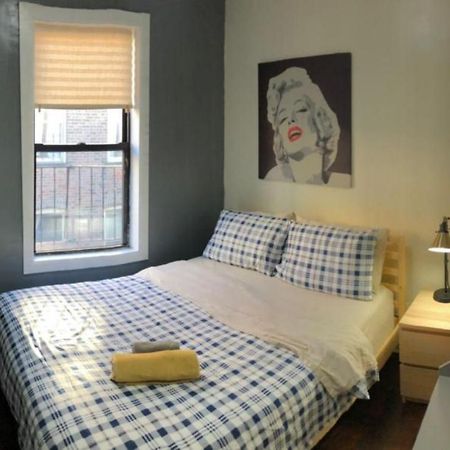 Private Room In A Shared Apartment 15 Minutes To Times Square! 纽约 外观 照片