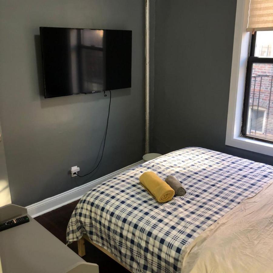 Private Room In A Shared Apartment 15 Minutes To Times Square! 纽约 外观 照片