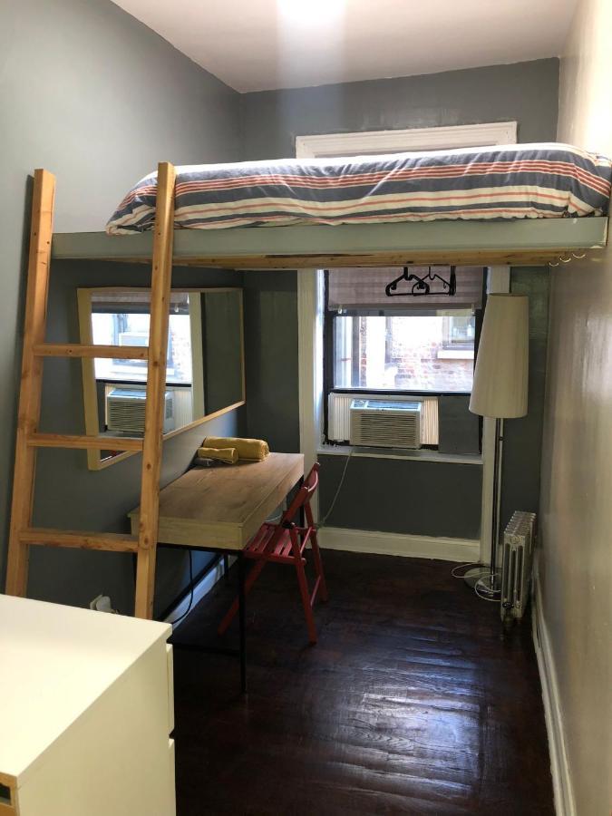 Private Room In A Shared Apartment 15 Minutes To Times Square! 纽约 外观 照片