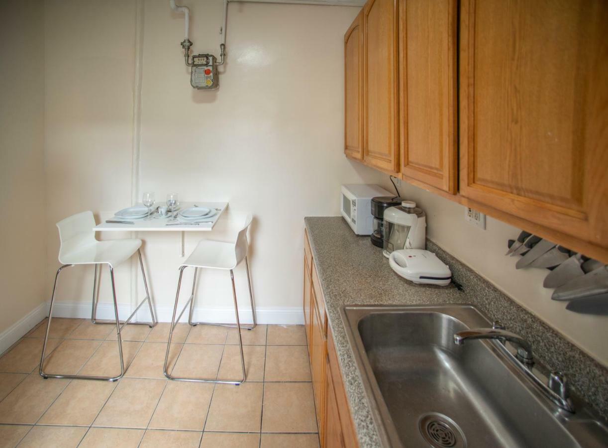 Private Room In A Shared Apartment 15 Minutes To Times Square! 纽约 外观 照片